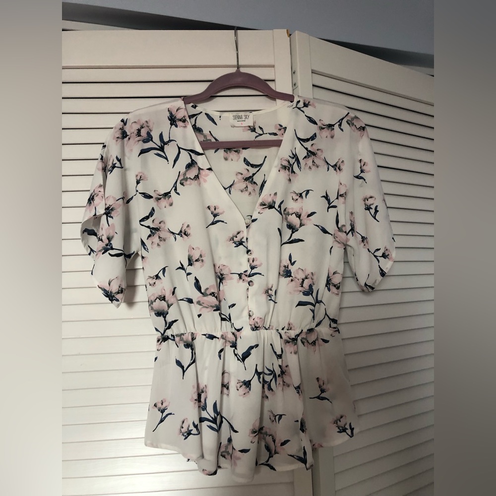 Women’s Blouse